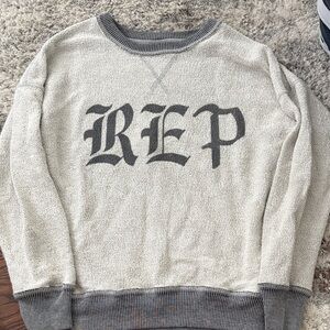Reversible TAYLOR SWIFT Reputation Sweatshirt